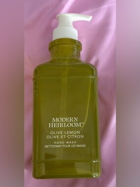 ✨New✨Modern Heirloom (Sand + Fog) Olive Lemon Hand Wash (450 mL glass bottle)